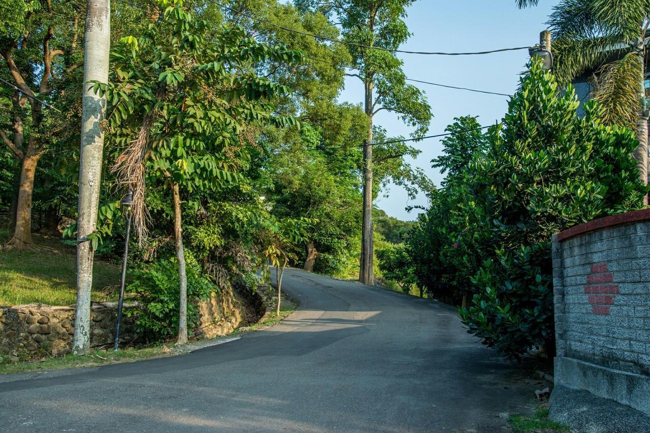 Mountain Homestay 6-8人包棟民宿 Xinhua Exterior foto